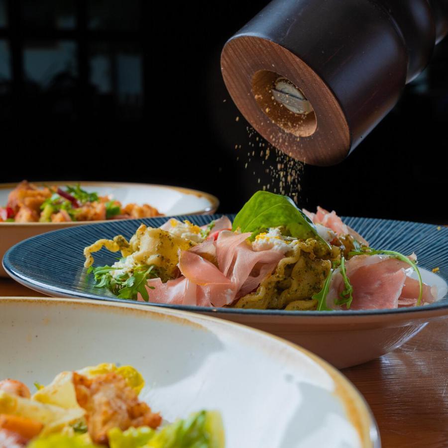 La Pasta Hotel Restaurant Stumm Eksteriør bilde